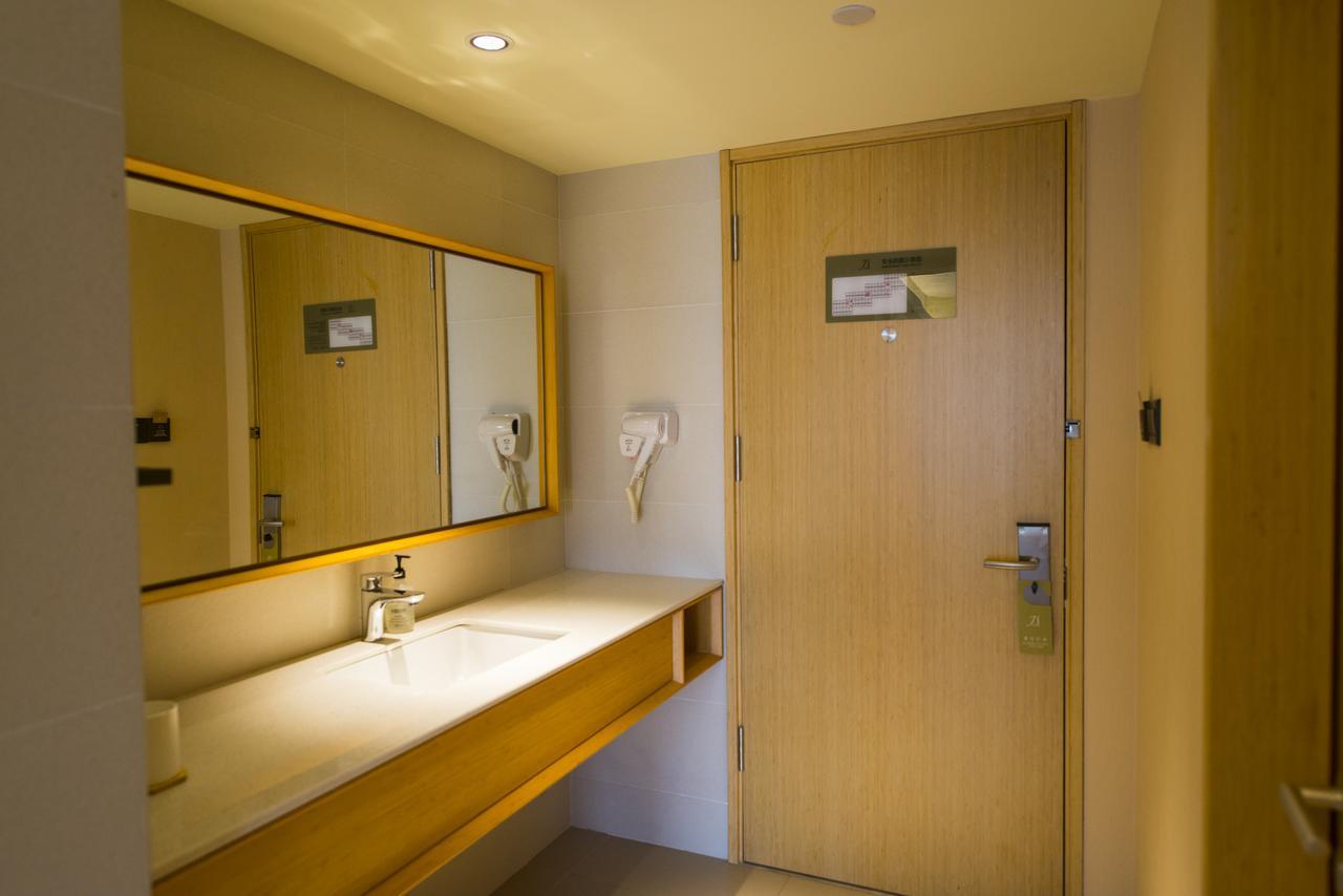 Ji Hotel Chengdu Jiuyanqiao Екстер'єр фото